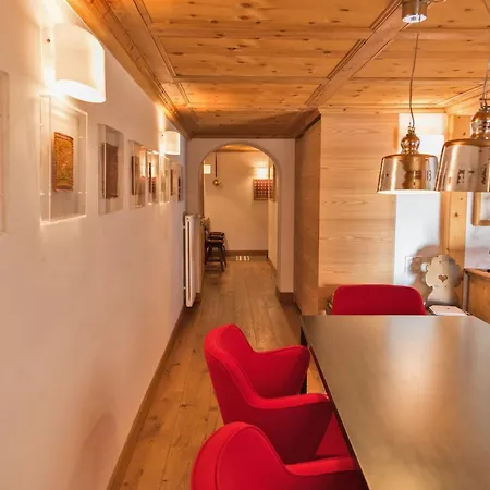 Chesa Valluna - Apartmán La Punt-Chamues-ch
