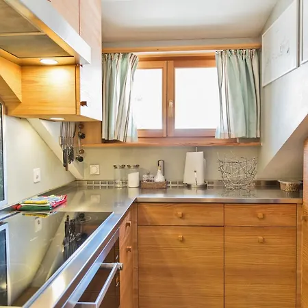 Apartment Chesa Valluna -