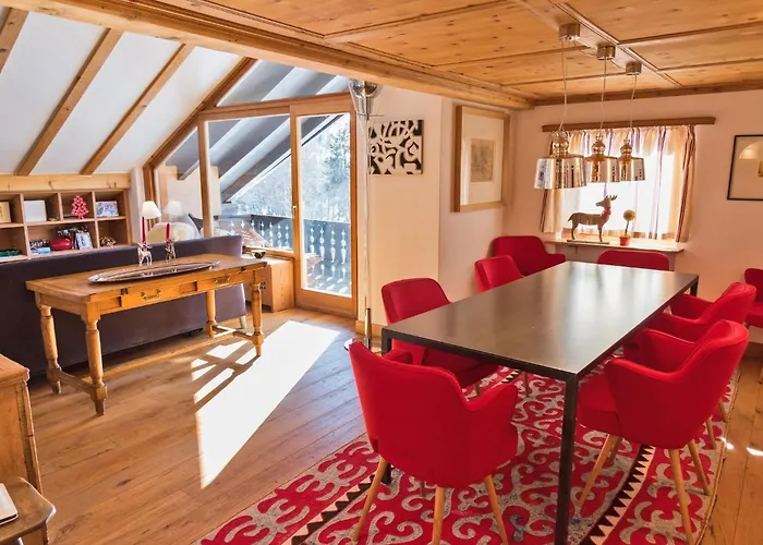 Chesa Valluna - * La Punt-Chamues-ch