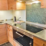 Chesa Valluna - *