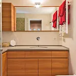 Chesa Valluna - *