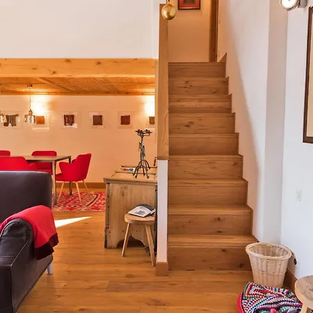 Chesa Valluna - Апартаменты *