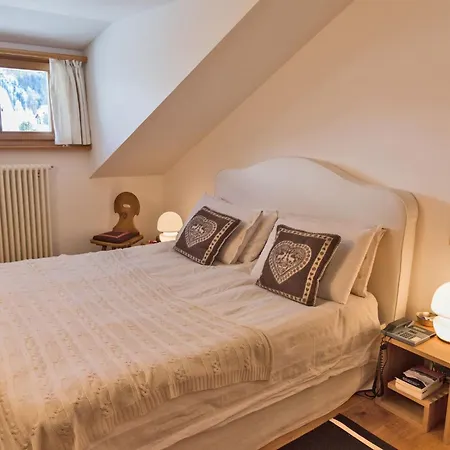 Chesa Valluna - Ла-Пунт-Чамуэшч