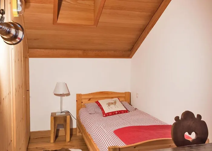 Appartement Chesa Valluna - *