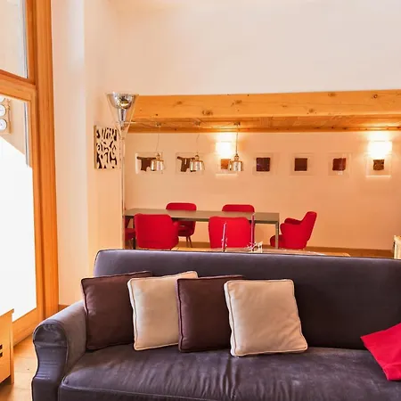 Apartamento Chesa Valluna - *