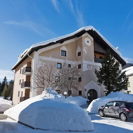 Apartamento Chesa Valluna - La Punt-Chamues-ch